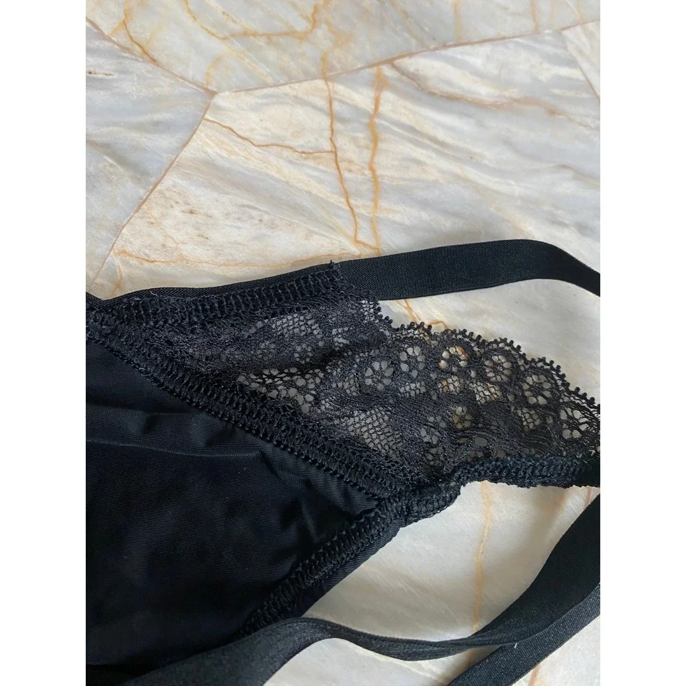 Victoria's Secret Black Strappy Lace Thong Panty  Caged Straps XS